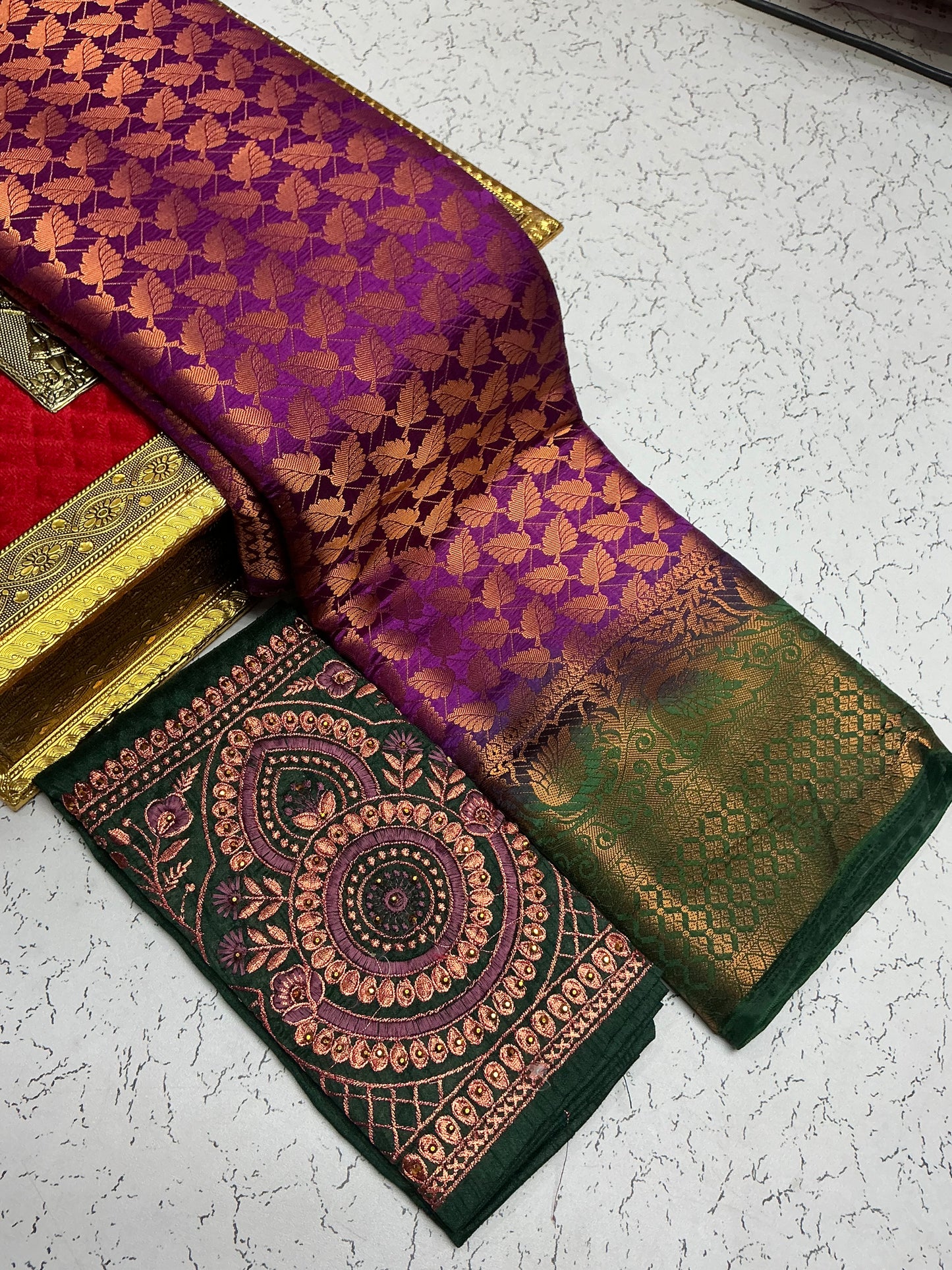 Mulberry_Bridal_Saree_Purple_Bottle_CirclePeacock