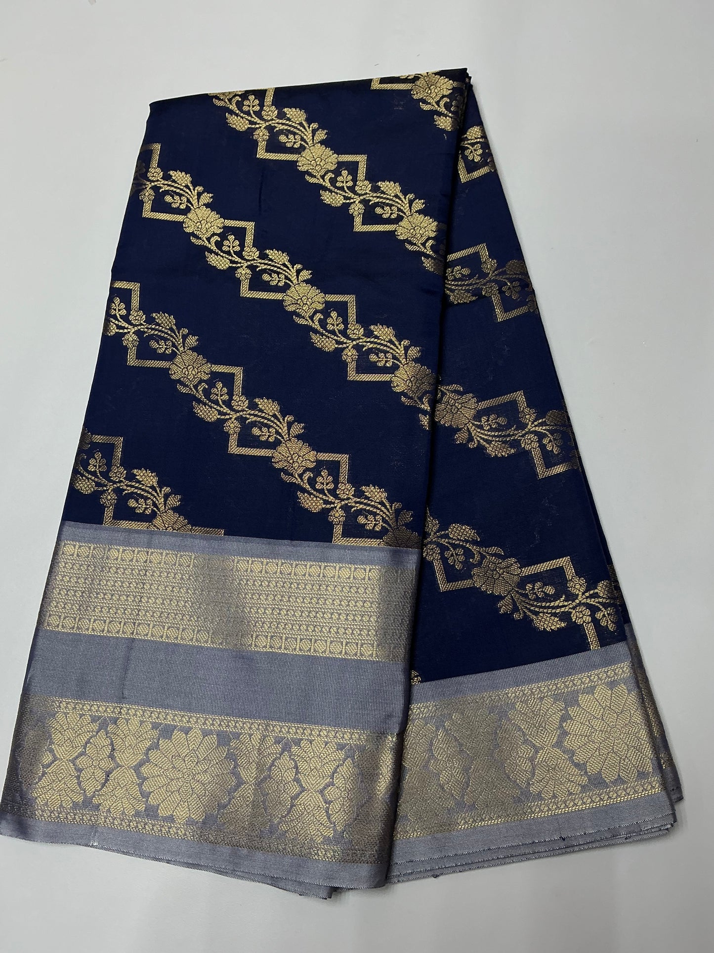 Kanchi silk saree