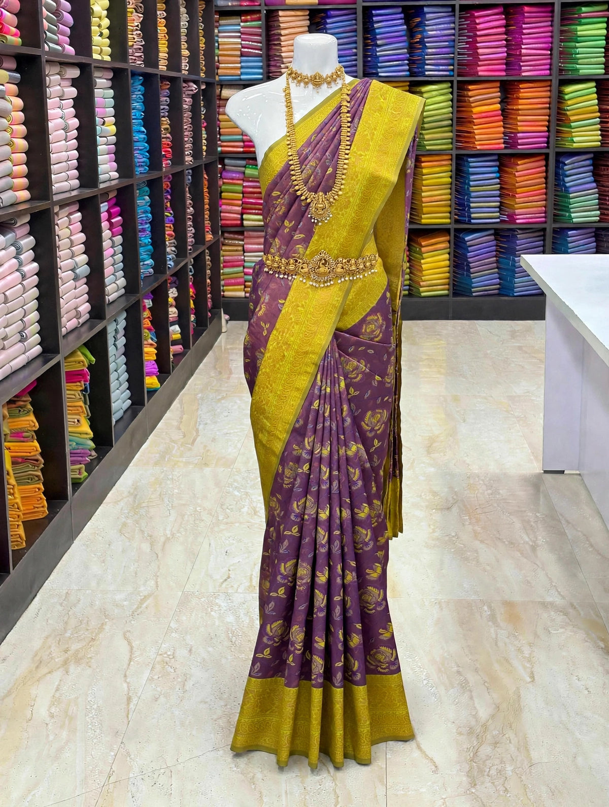 Woven Soft Silk Saree | Contrast Border & Pallu | Floral Design | Traditional Silk Saree Collection