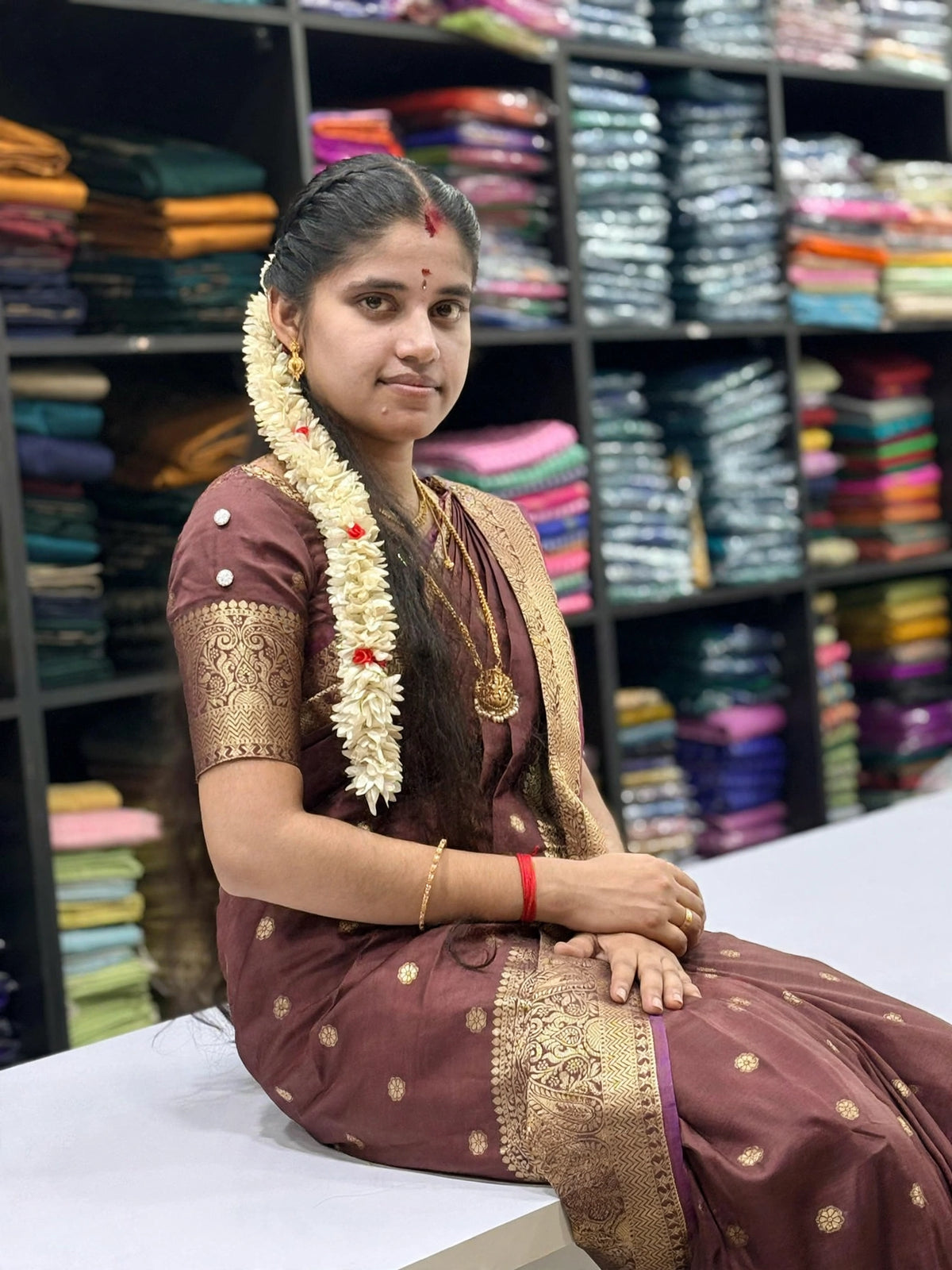 Premium Soft Silk Saree with Rich Gold Zari Border & Elegant Butta Design | Ultra Soft Finish | Sri Nandhini Tex | SNTPSG001