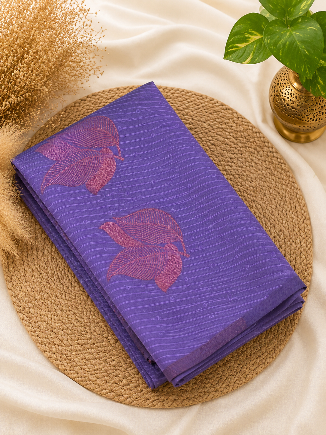 Semi Soft Silk Saree | Elegant Leaf Motif Weave | Lavendar | Sri Nandhini Tex | Code: SNTPAOS89
