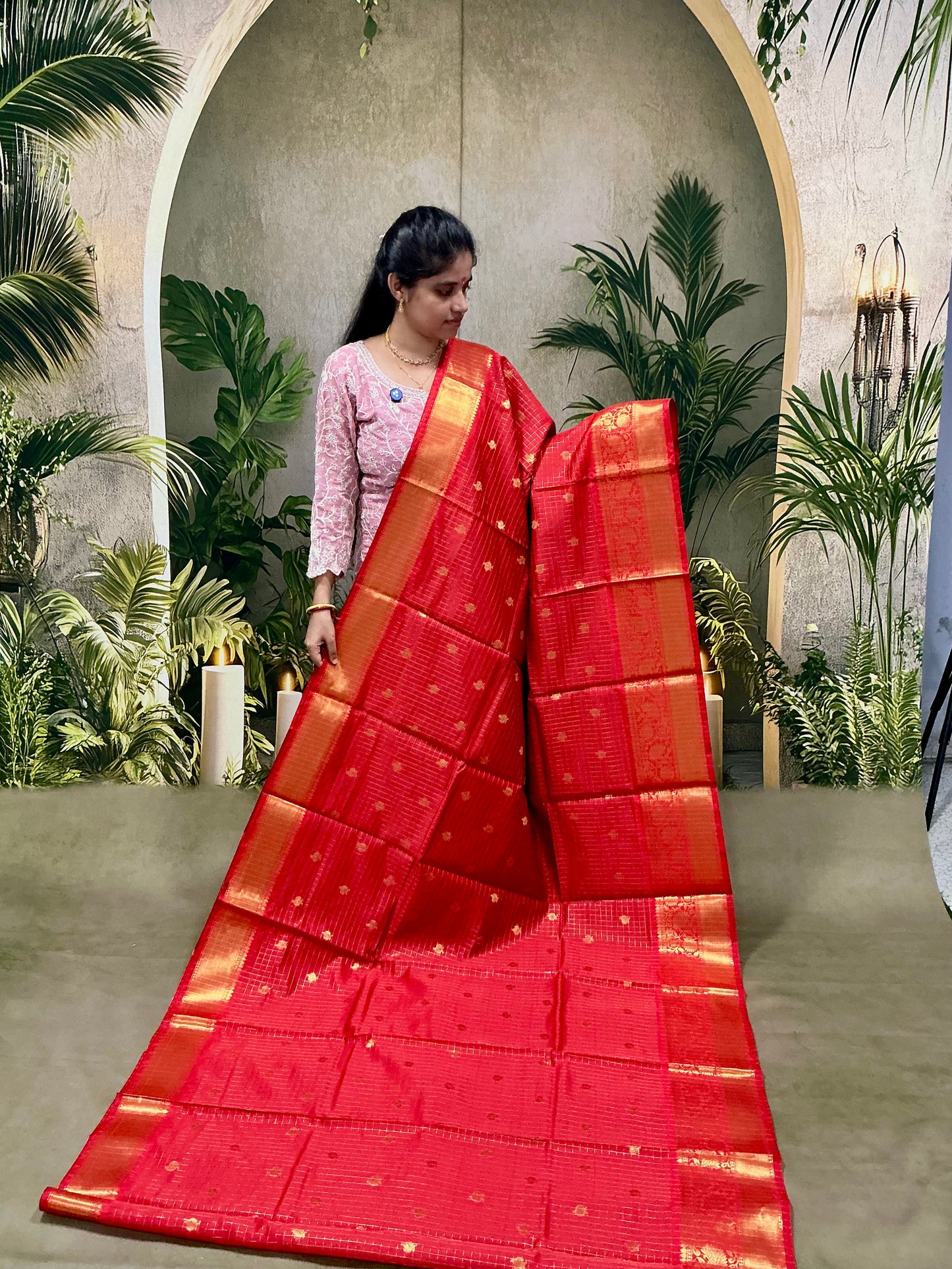 Premium Banaras Soft Silk Saree – Ruby Red with Antique Gold Zari Border | Traditional Rich Design | Sri Nandhini Tex | SNTBSR001