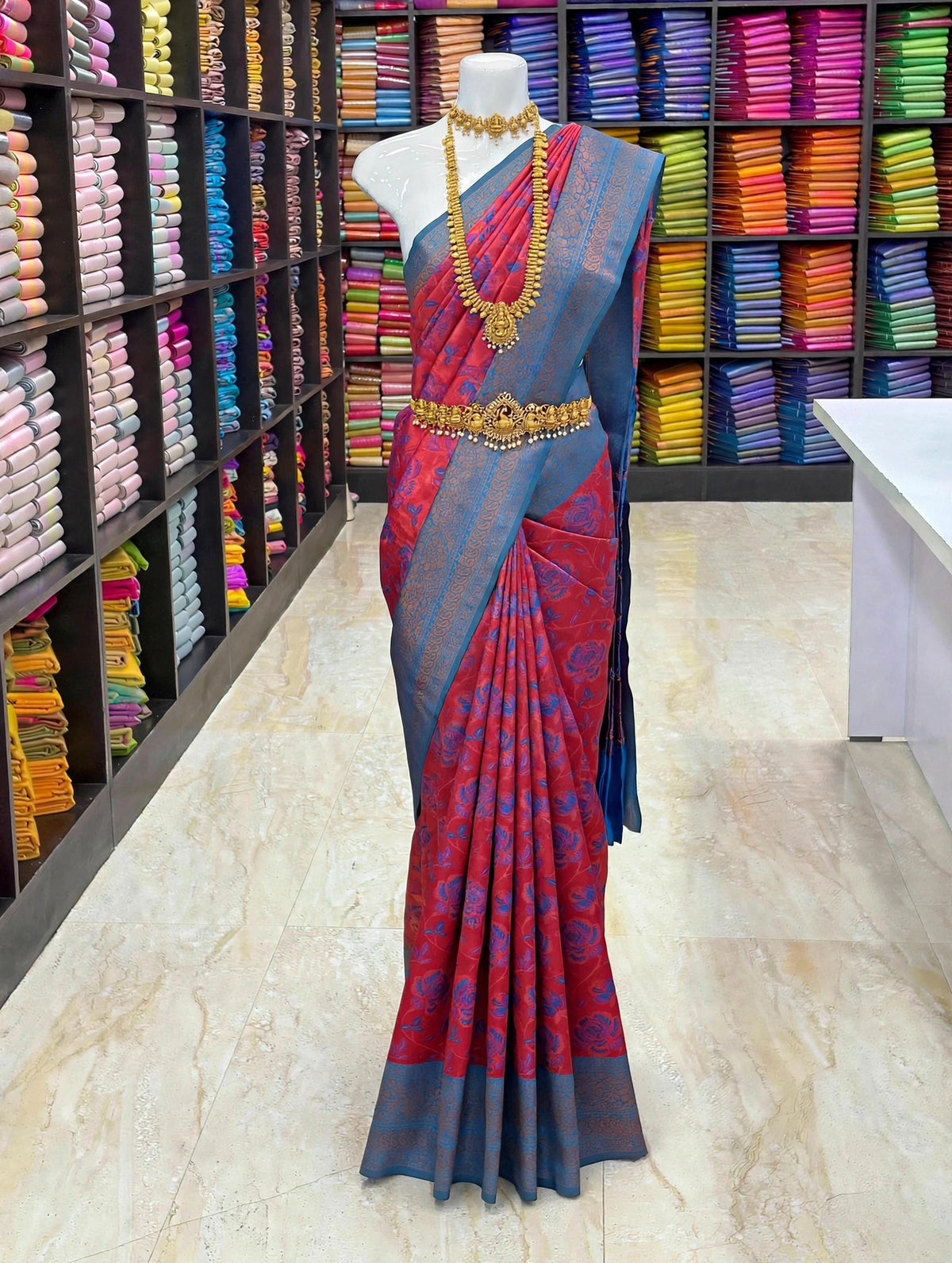 Woven Soft Silk Saree | Contrast Border & Pallu | Floral Design | Traditional Silk Saree Collection