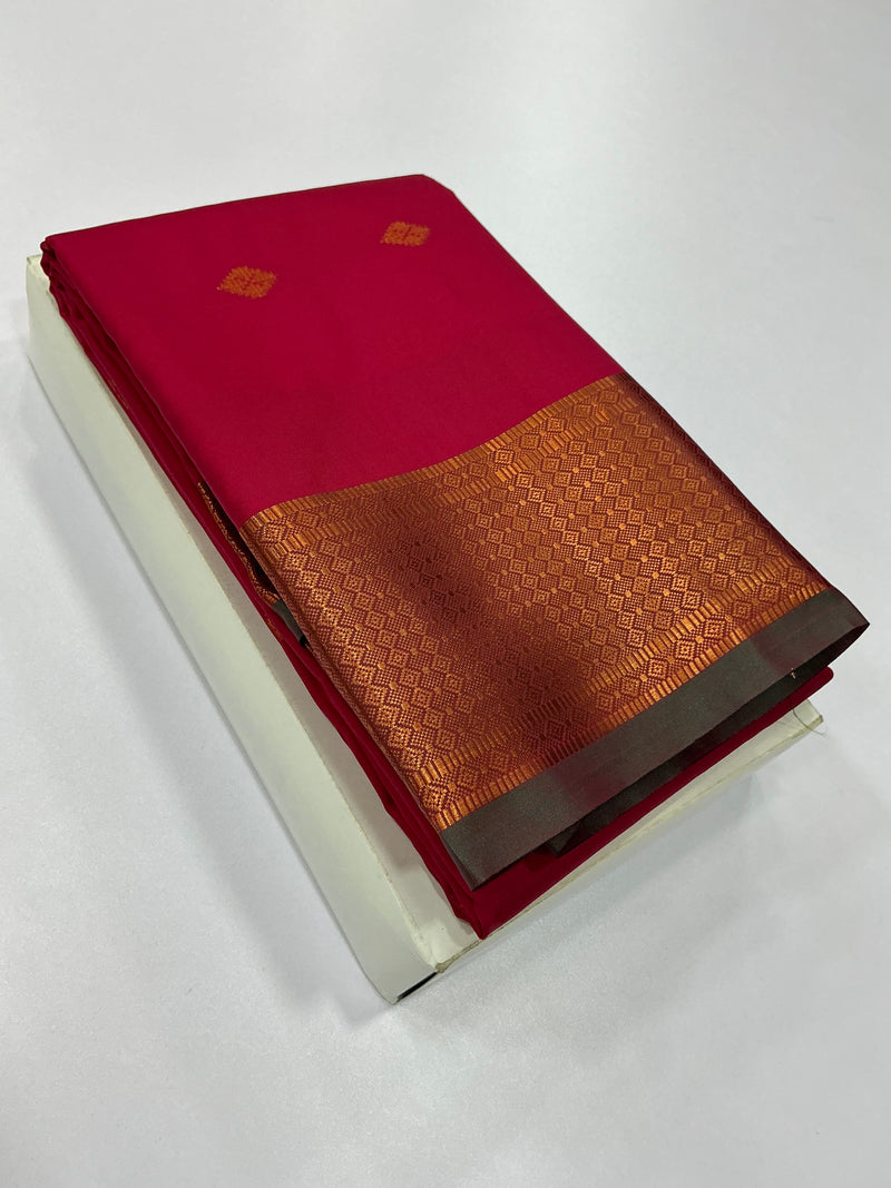 Premium Soft Silk Saree – Rani Pink with Antique Copper Zari Border | Sri Nandhini Tex | SNTSS014