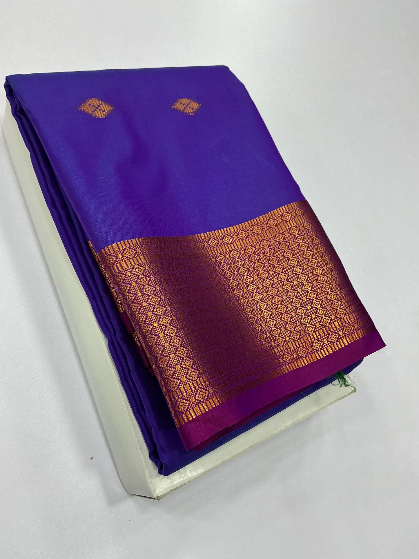Premium Soft Silk Saree – Deep Violet with Magenta Contrast Border | Sri Nandhini Tex | SNTSS020