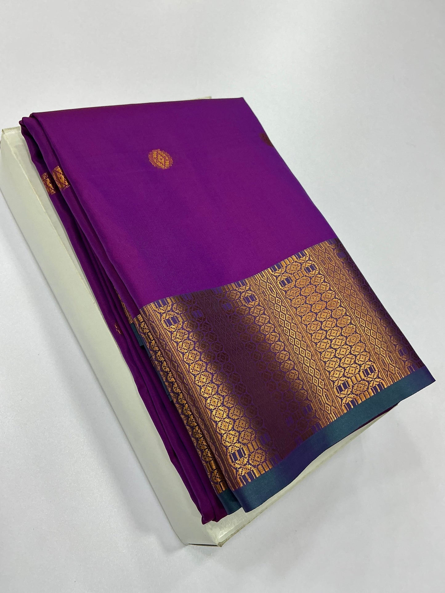 Premium Soft Silk Saree – Orchid Purple with Traditional Zari Border | Sri Nandhini Tex | SNTSS004
