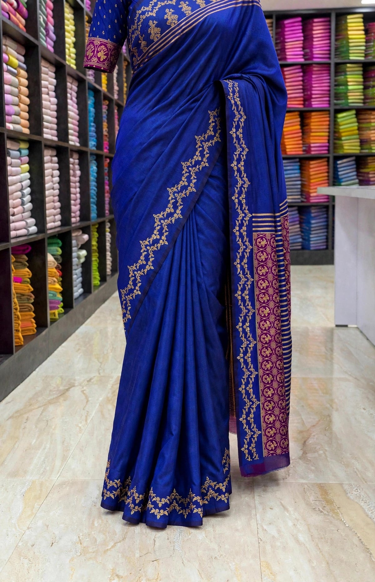 Rashmika Inspired Navy Blue Premium Soft Finish Saree | Gold Zari Border | Sri Nandhini Tex | SNTRS001
