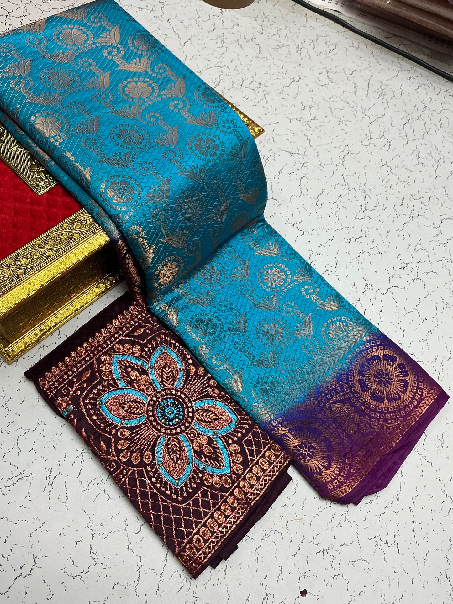 Mulberry_Bridal_Saree_Teal_Maroon_Zari