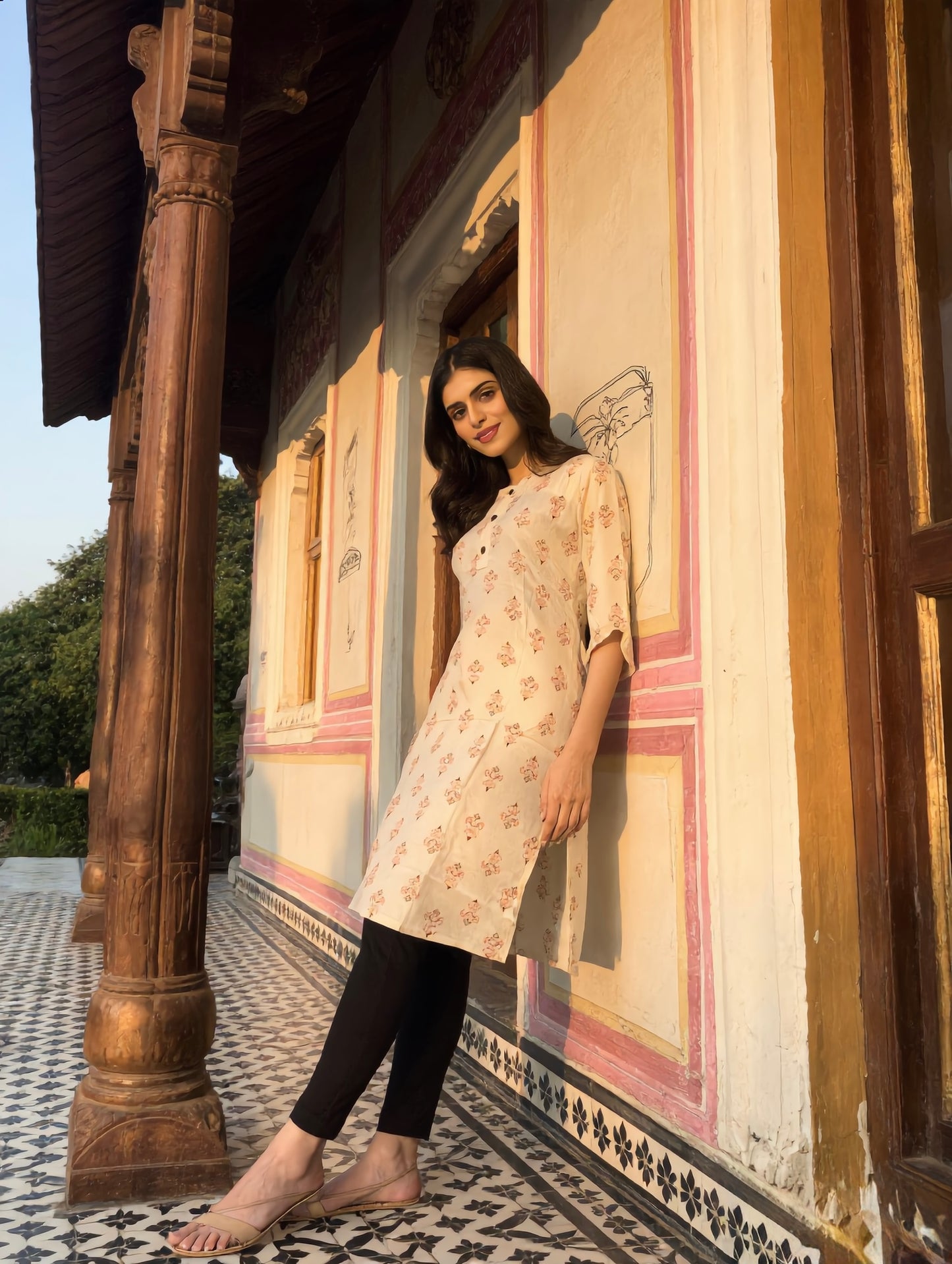 Off White Mughal Boota Block Print Rayon Kurti
